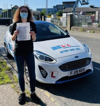 Another GREAT 𝗙𝗜𝗥𝗦𝗧  𝗧𝗜𝗠𝗘 PASS for instructor Natasha with only FOUR faults