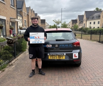Another GREAT FIRST TIME PASS for instructor Matt with only<br />
THREE faults